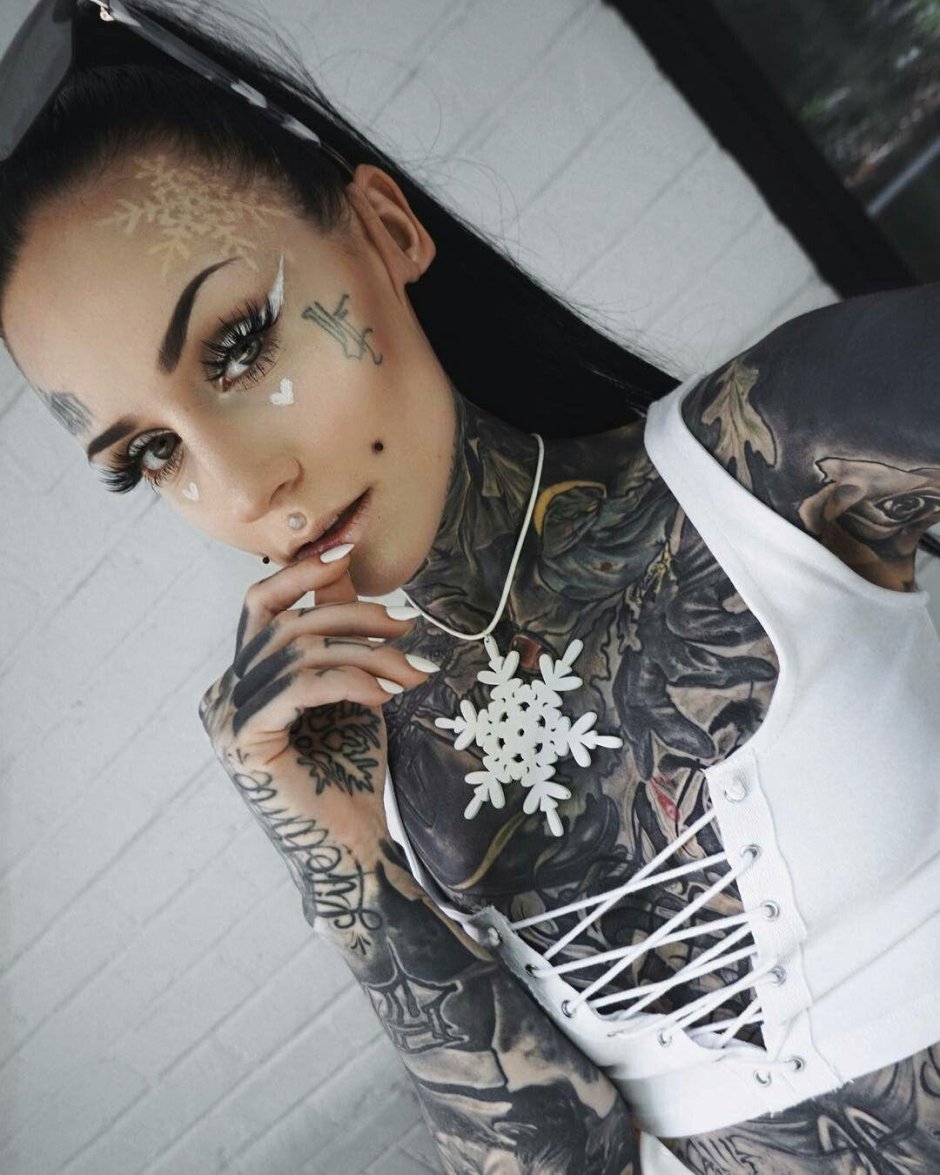 Monami Frost Queen