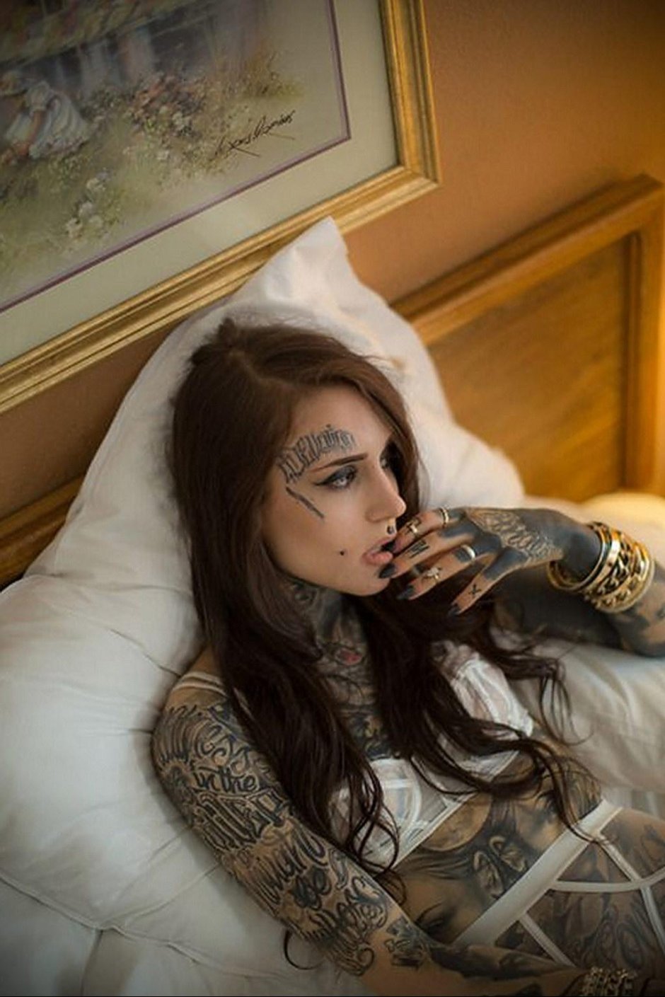 Monami Frost