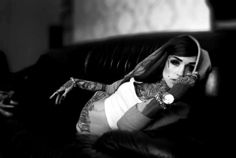 Monami Frost