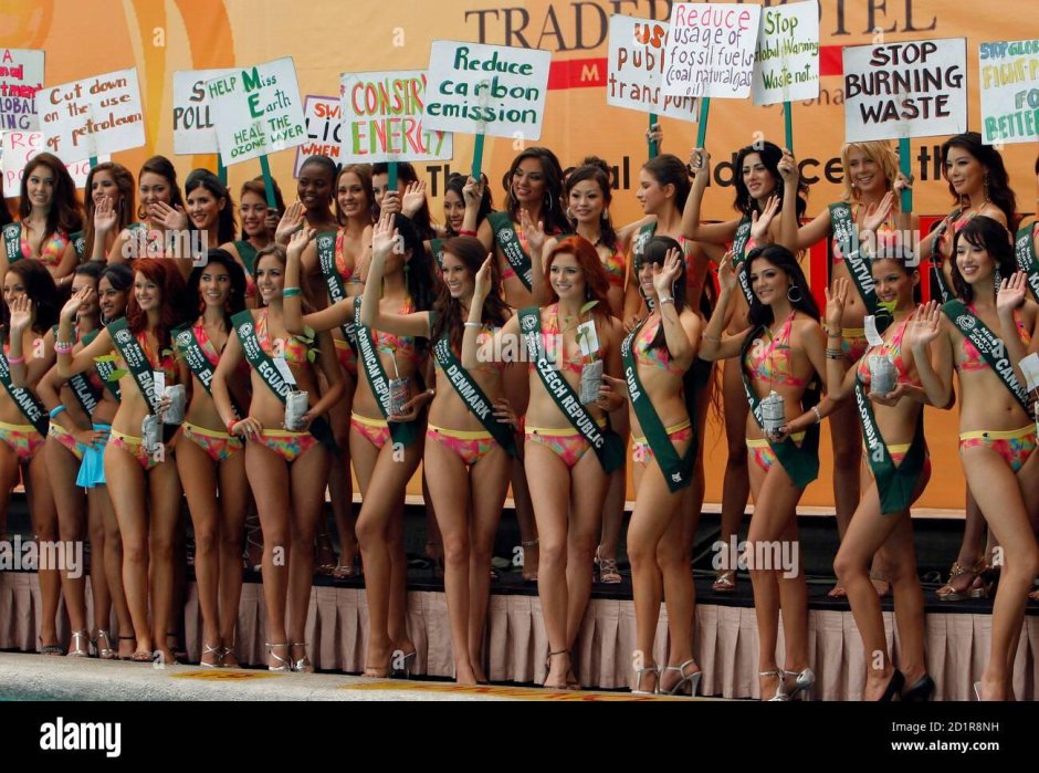 Nudist beauty contest