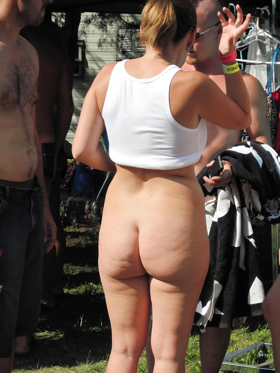 Trush Bottomles-erotic