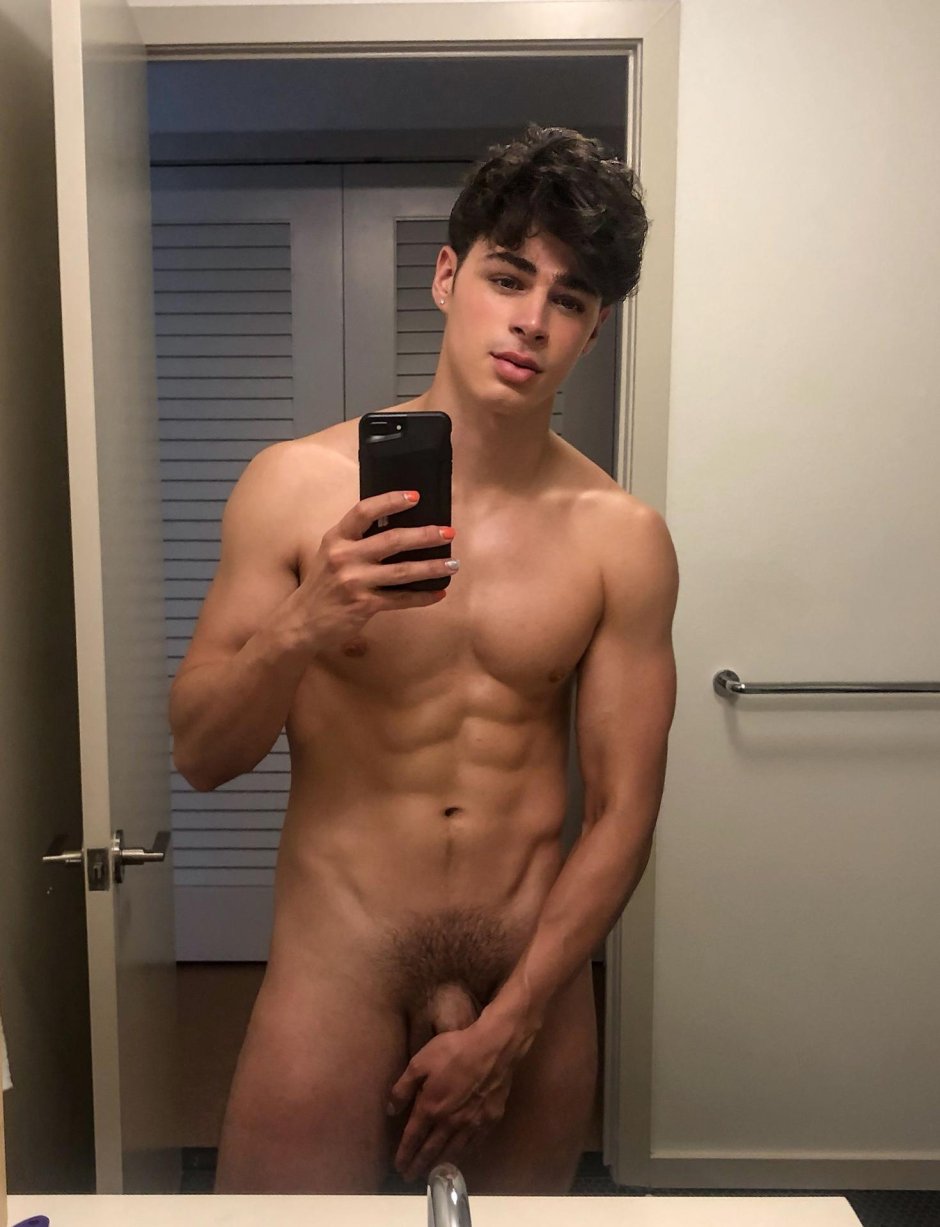 Perirre AMAURY BOUVIRA NICE Champa Naked