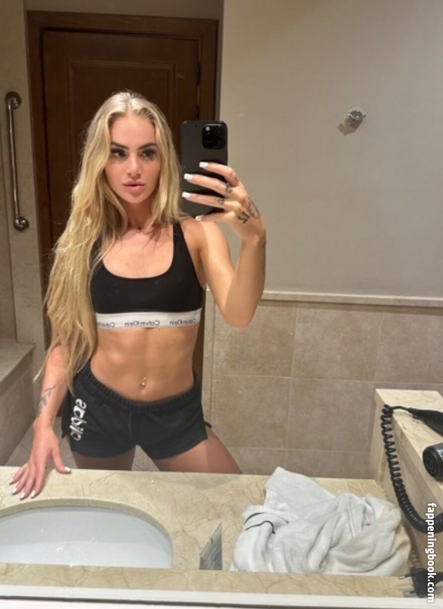 Alisha Lemann photo naked