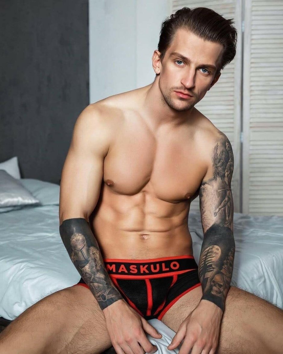 Alexander Zhirmont Naked