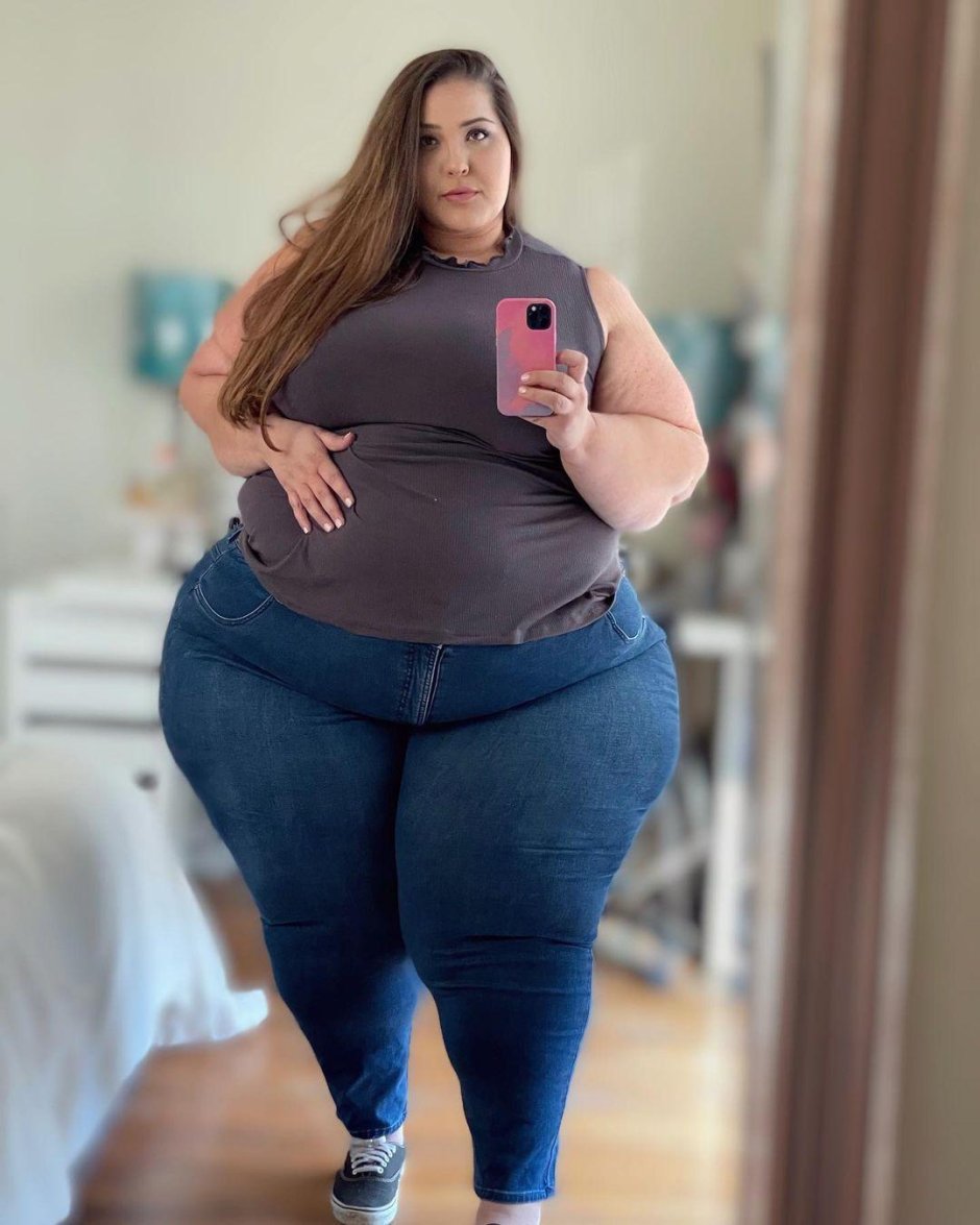 Mary Boberry too fat