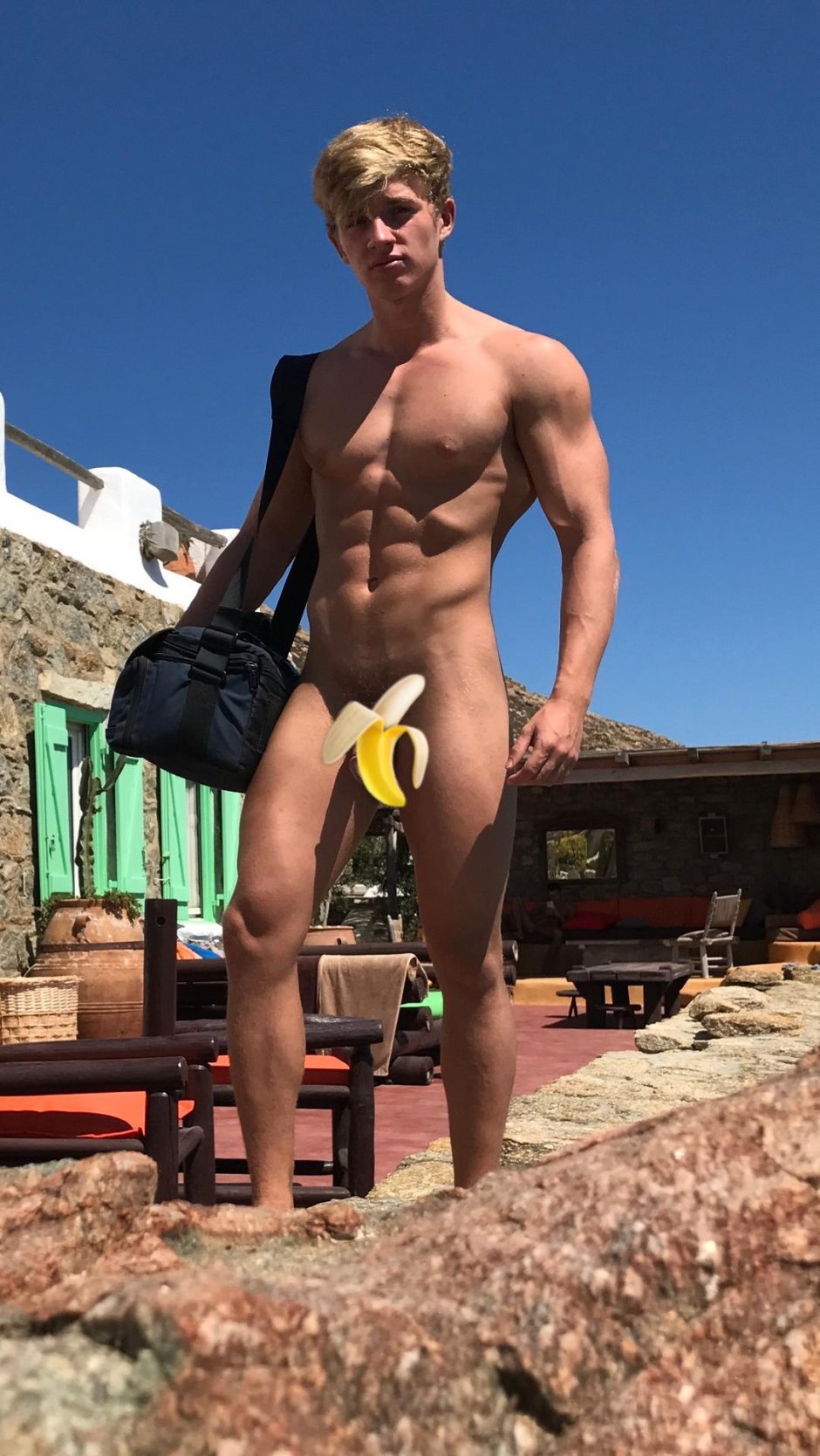 Paul cassidy naked without clothes