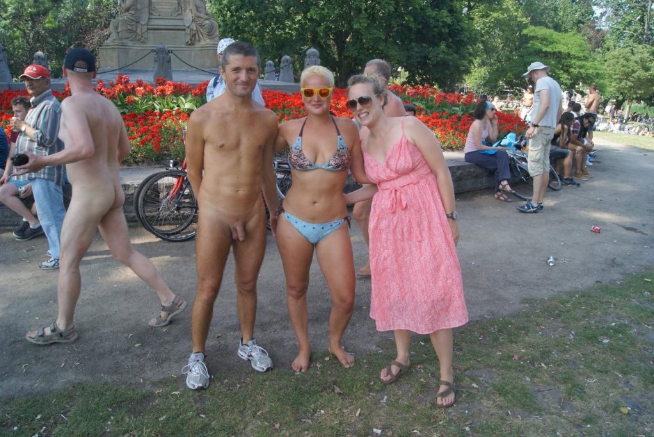 Cfnm holiday for girls amateur beach