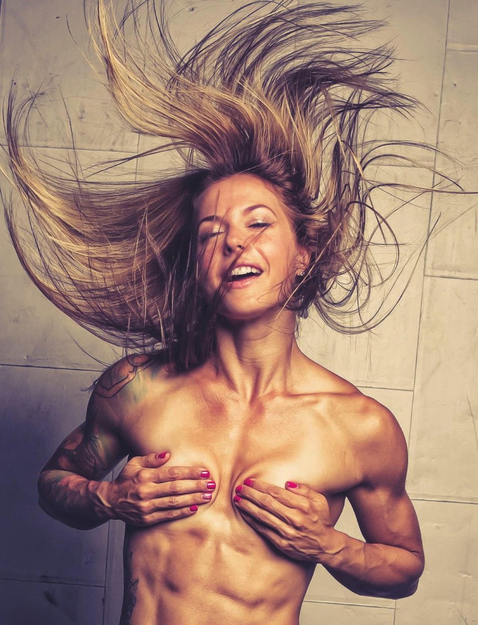 Crossfit women naked