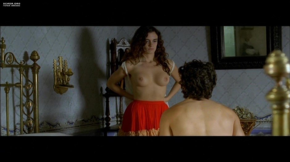 Pass vega naked in the film Carmen