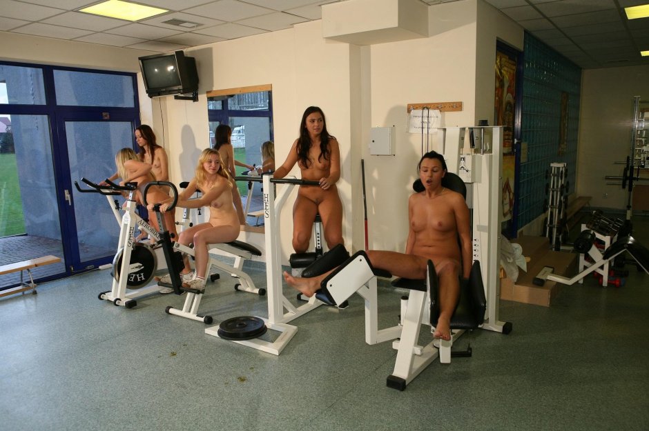 Naked Chub in the Gym