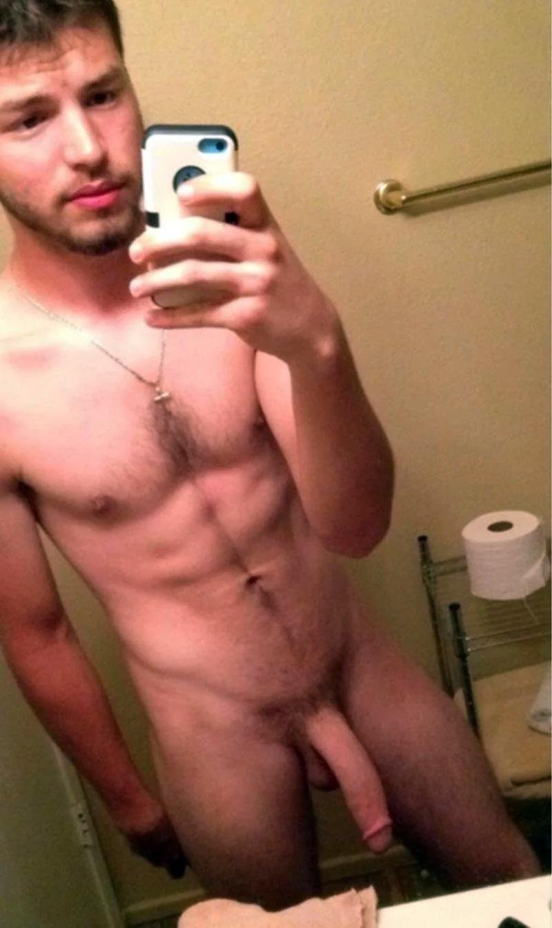 Young naked Naturals