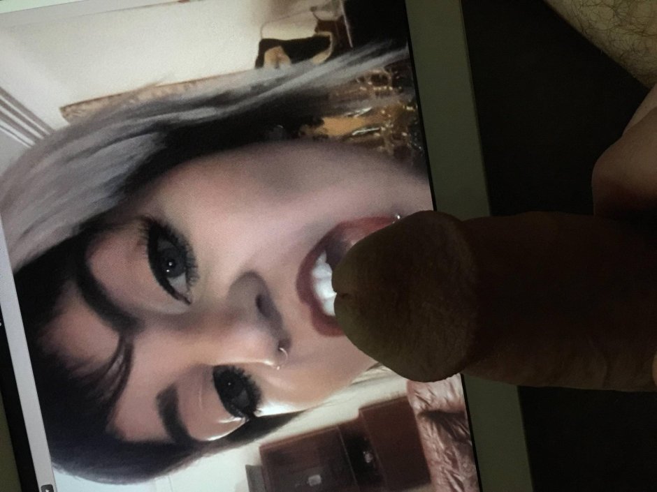 Cum tribute Known Person Amateur on the stomach