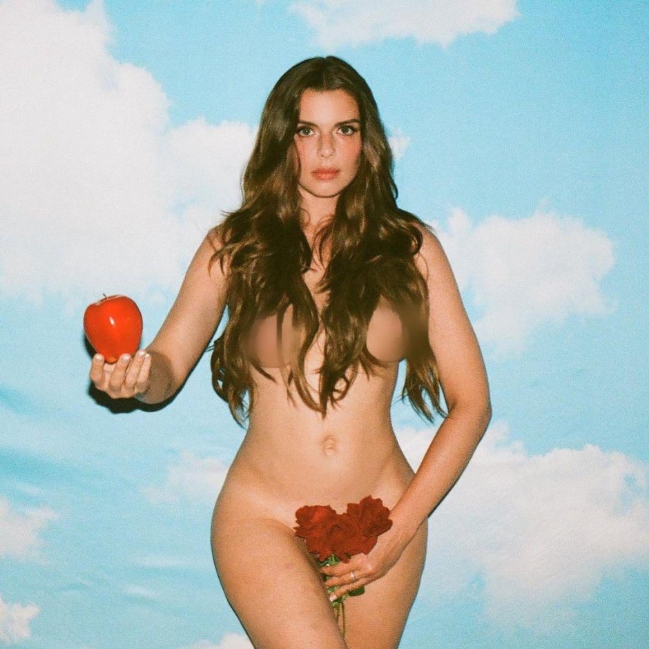 Julia fox actress naked