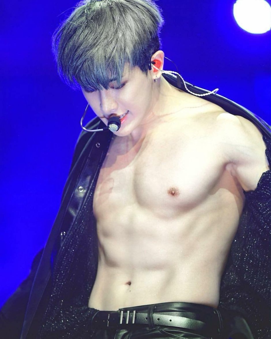 Monsta X Vonho Press