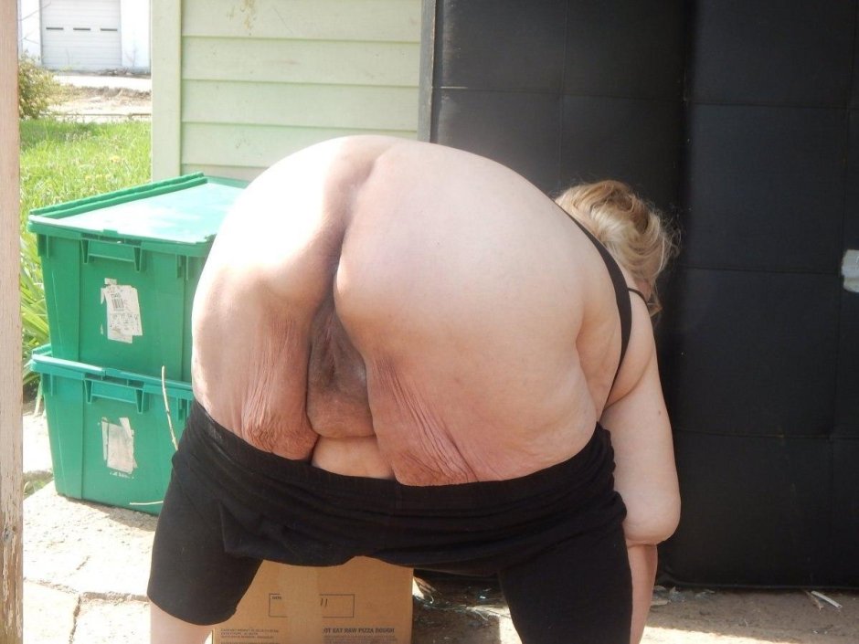 Naked priests of old women