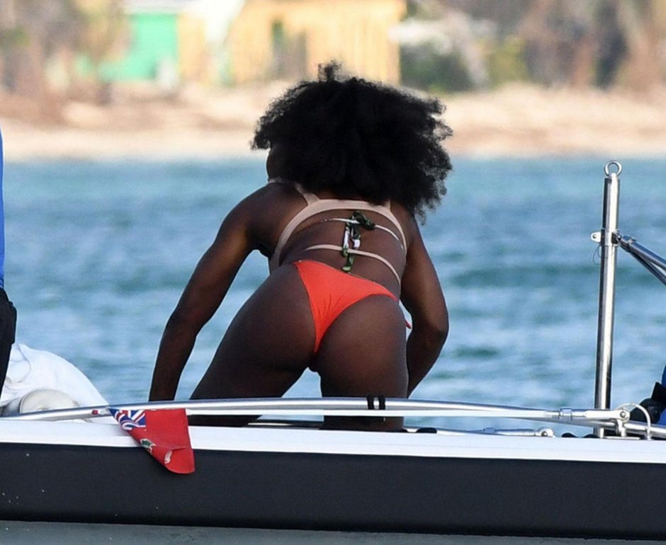 Serena Williams buttcrack