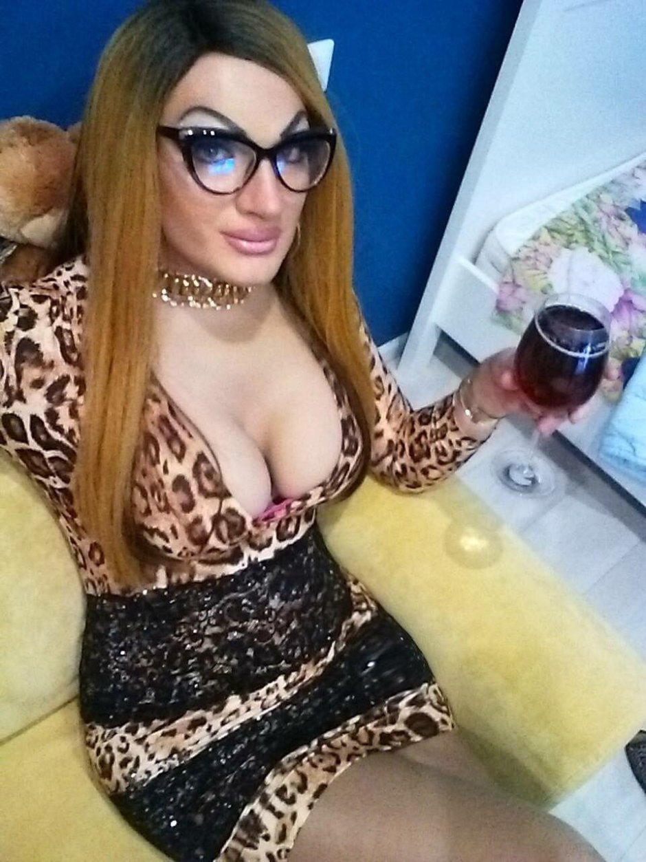 Jeanne Lazareva Trans