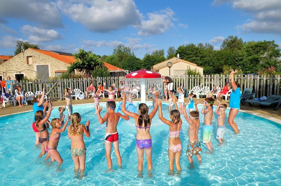 Family Naturism in France