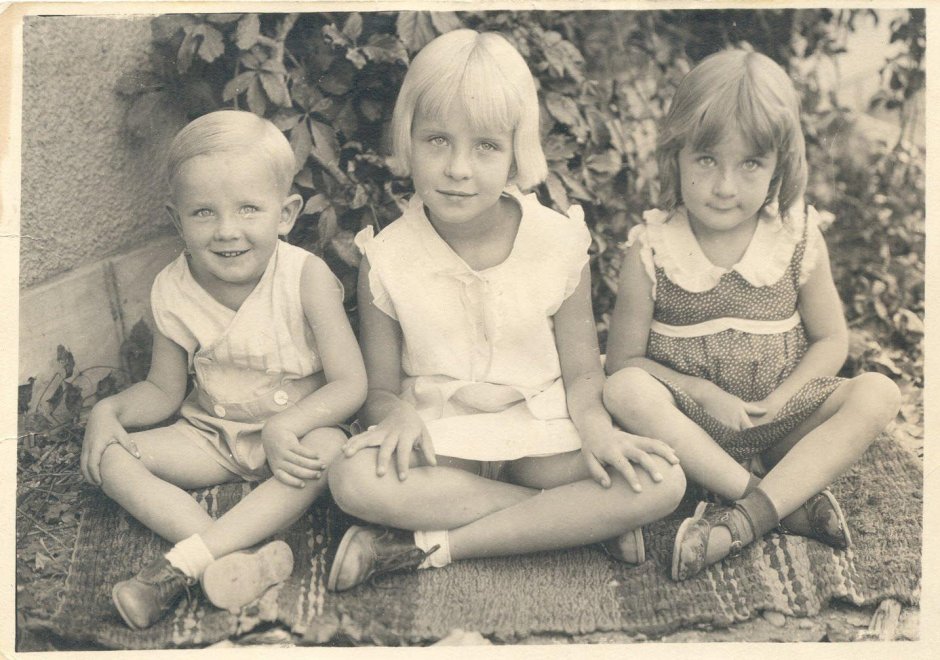 Lina Family Naturalism