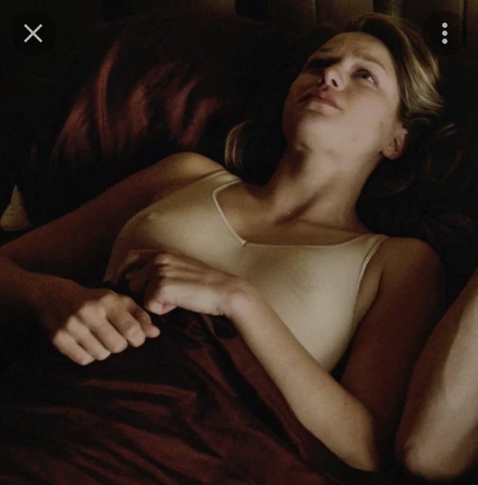 Melissa Benoist photo naked