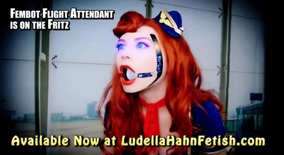 Ludella Hahn Fembot