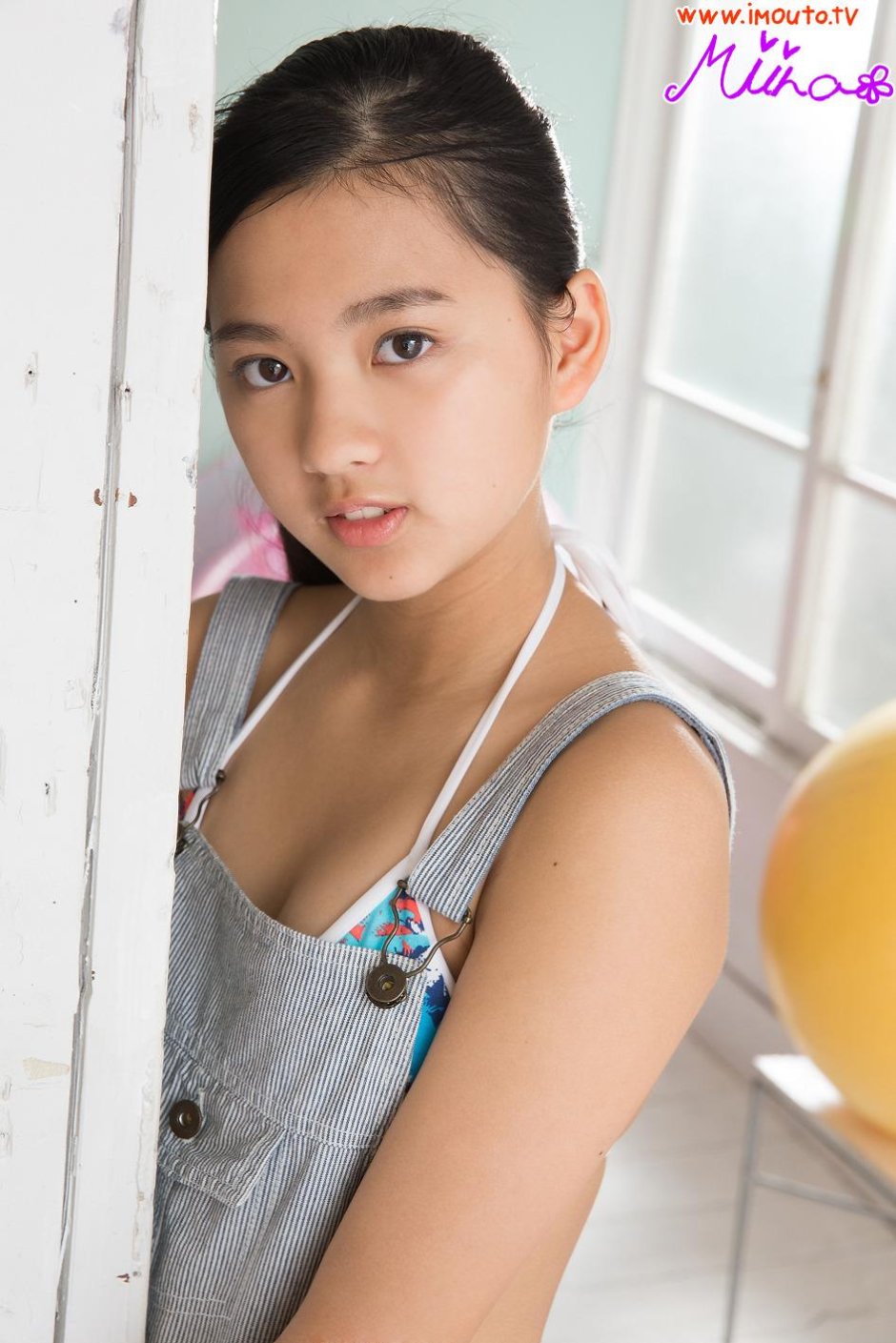 Miina Tsubaki U 15 Junior 1 Breast size