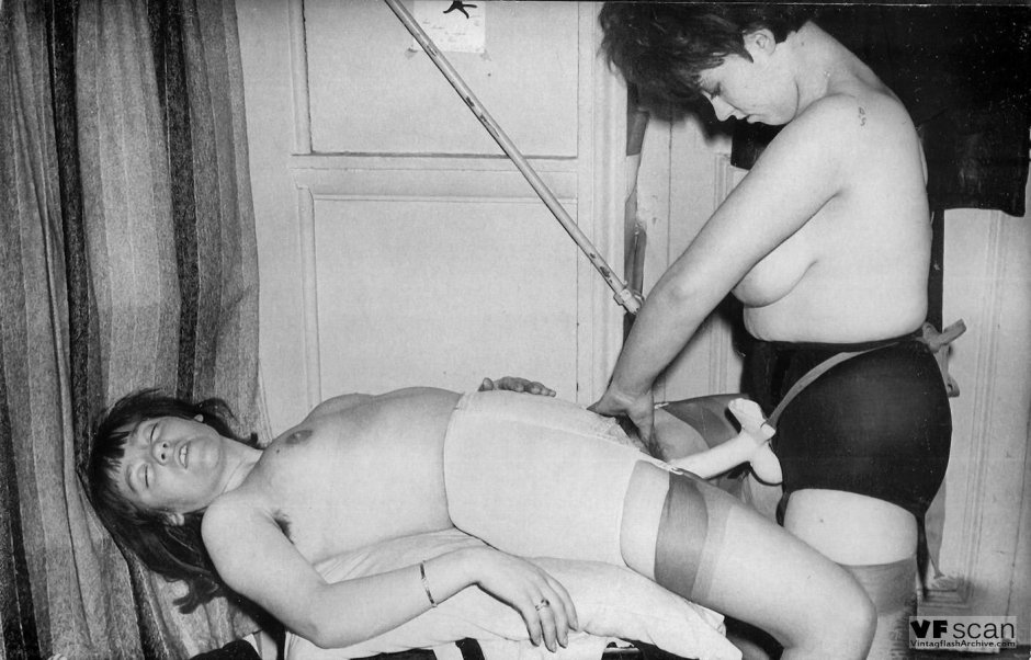 Retro lesbian lesbians