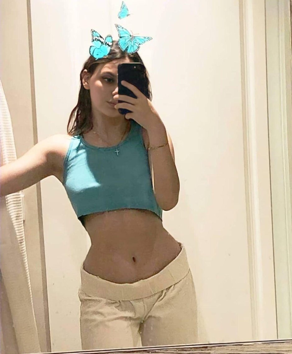 Dafne Keen 2020 in a swimsuit