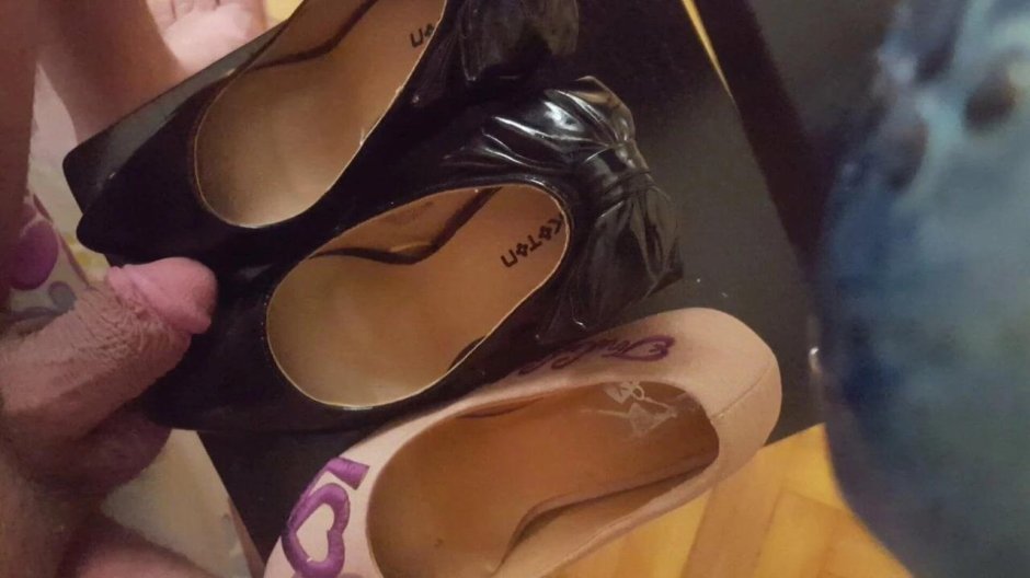 Shoejob and Legjob shoes of stockings dick