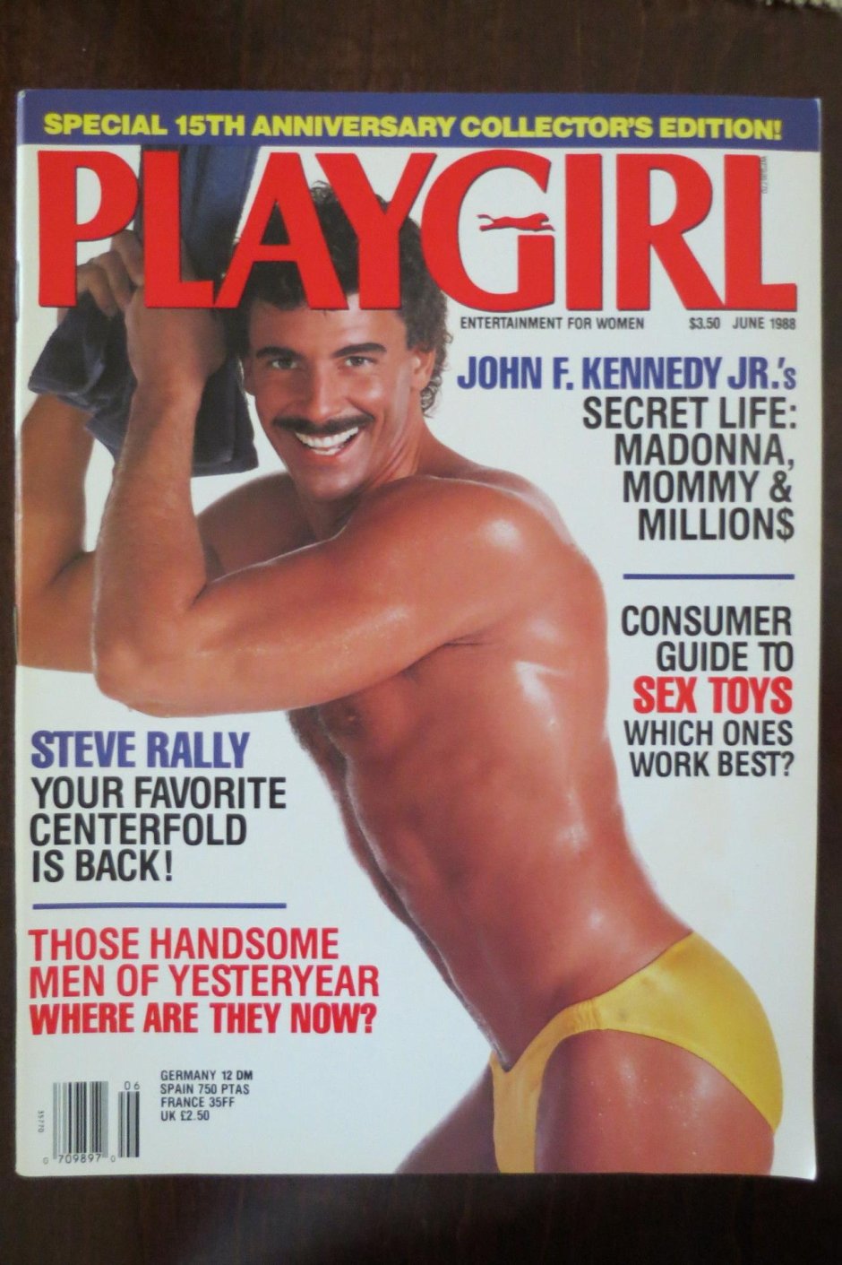 Playerl magazine for women