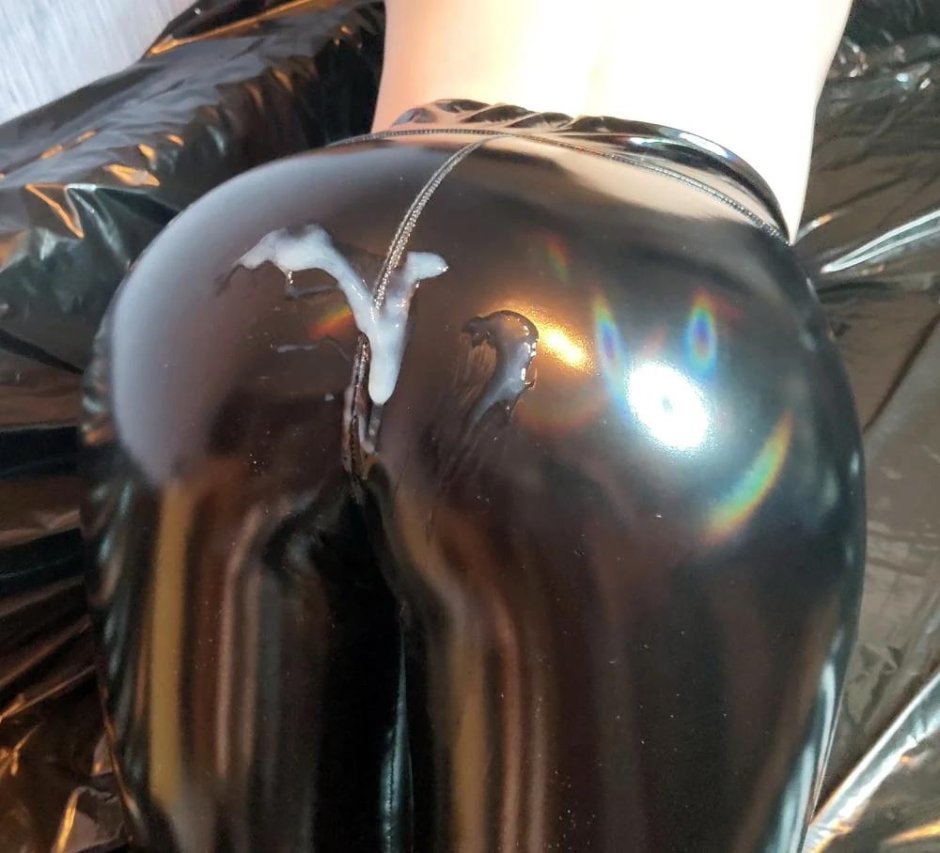 Out of latex leggings