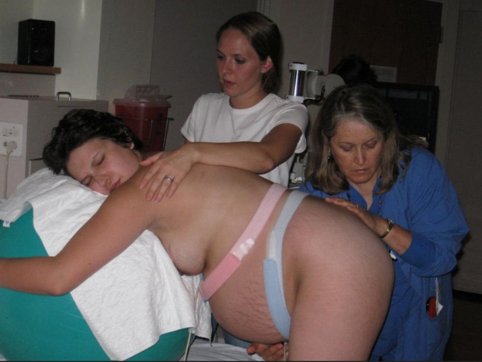 Pregnant in the nude hospital