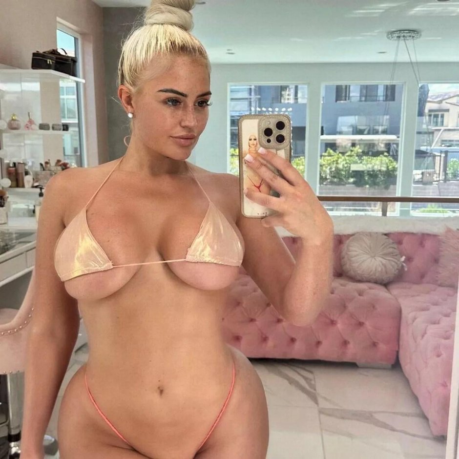 Dani Banks Danii naked