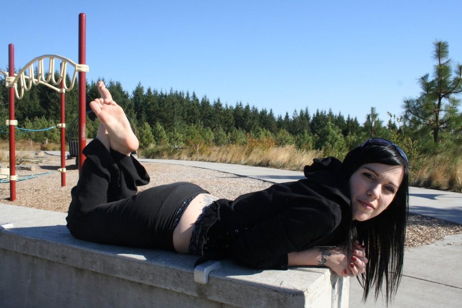 Barefoot goth girl