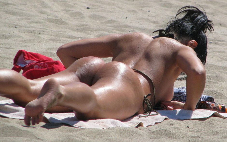 Candid Joga Yoga without panties