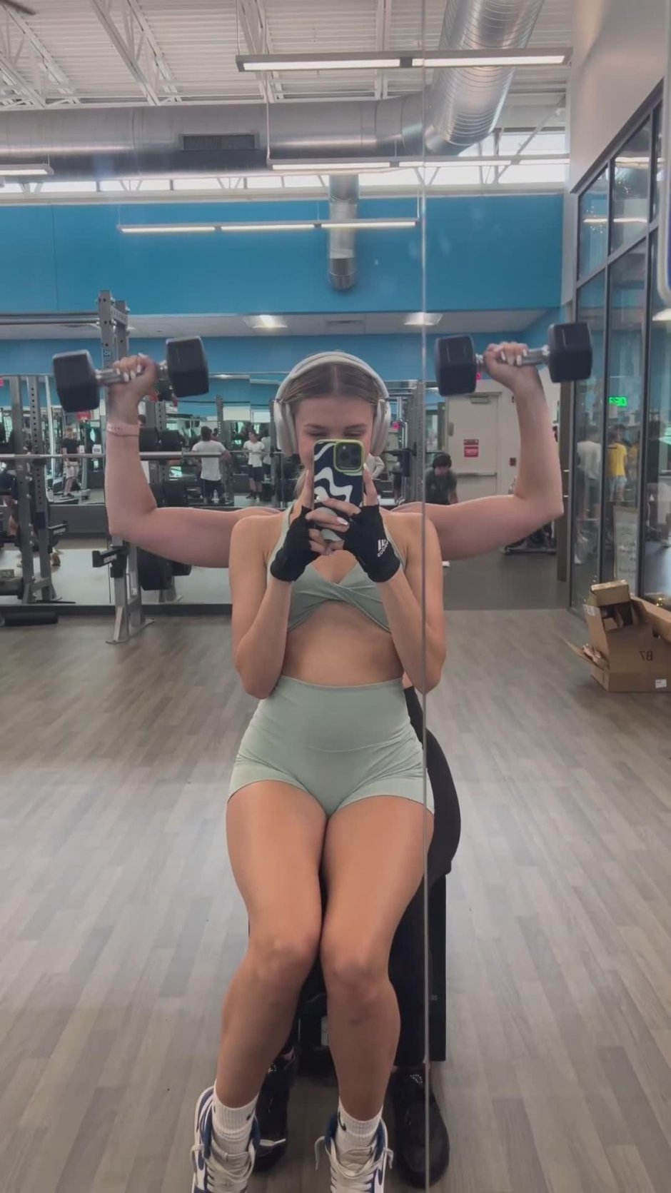 Anghelina Policarpova feet