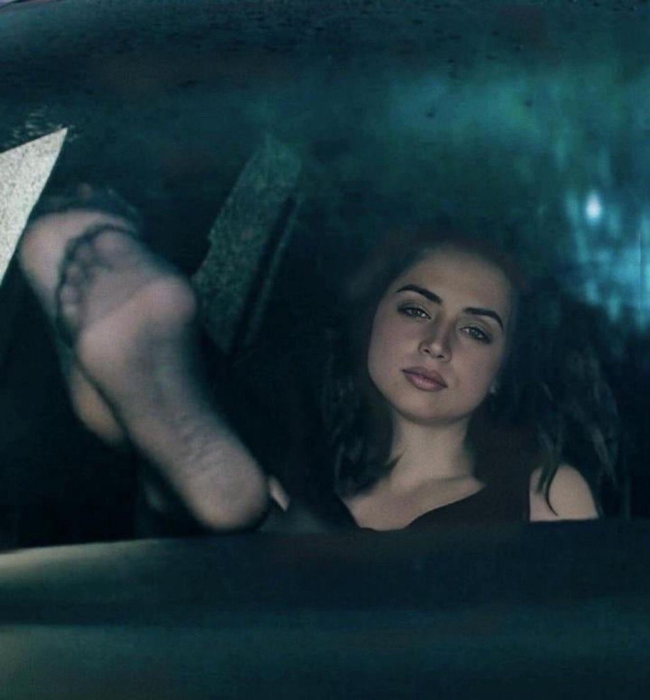 Ana de Armas Feet