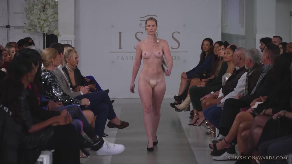 Isis Fashion Awards 2022 nude Accessory Runway Catwalk show