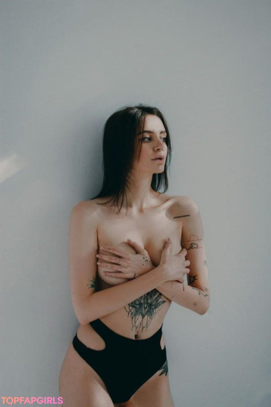 Julia Lyasheva naked boobs