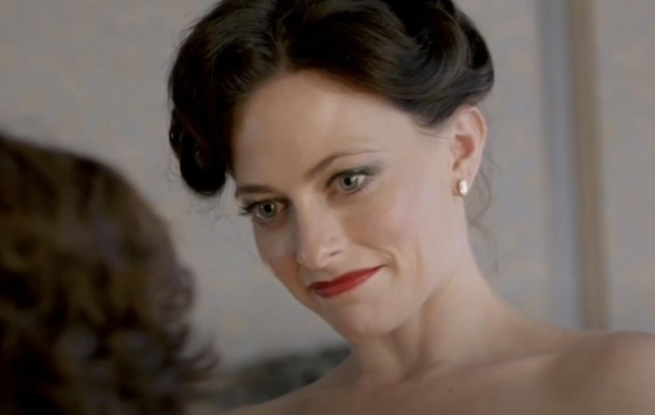 Larisa Solovyova as Irene Adler