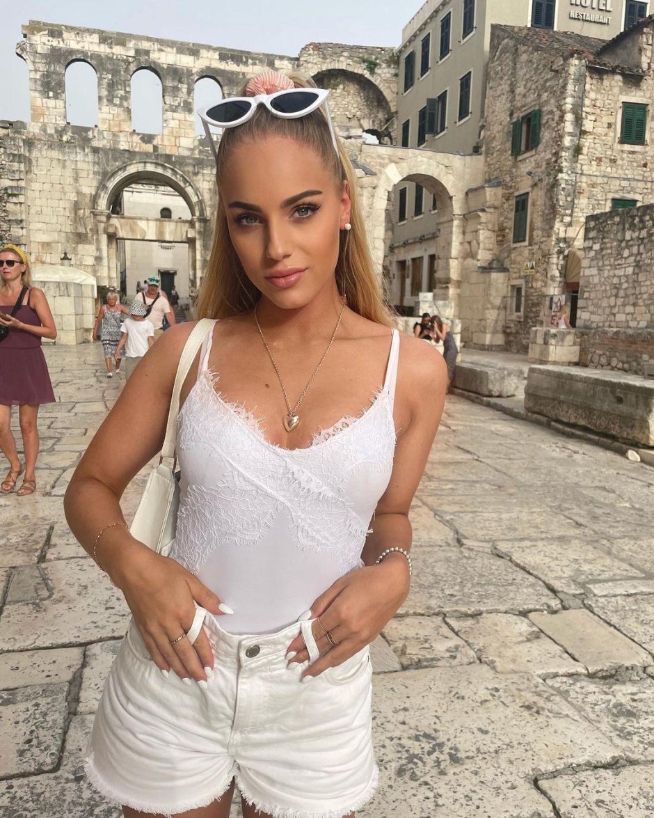 Anna Markovich football player