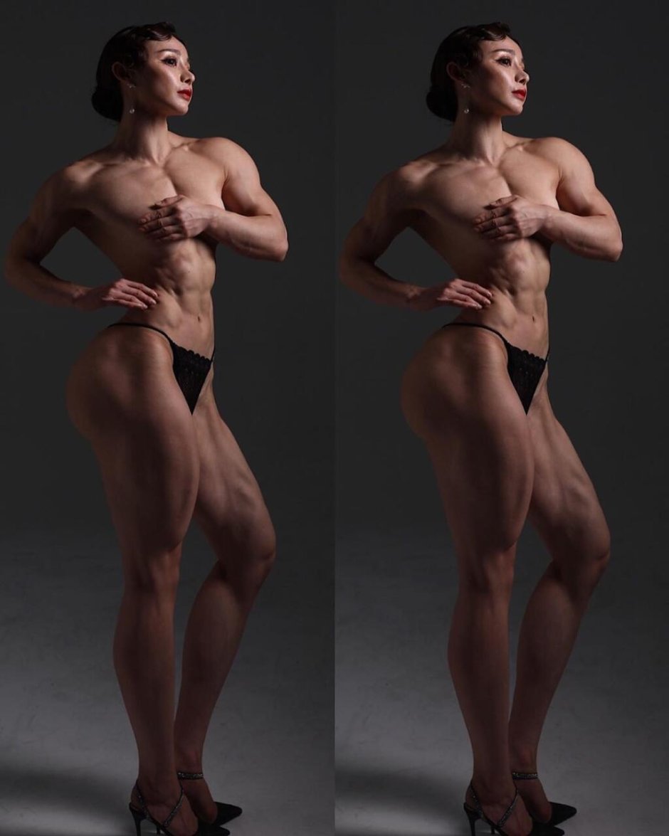 Yuan Herong Bodybuilder Naked