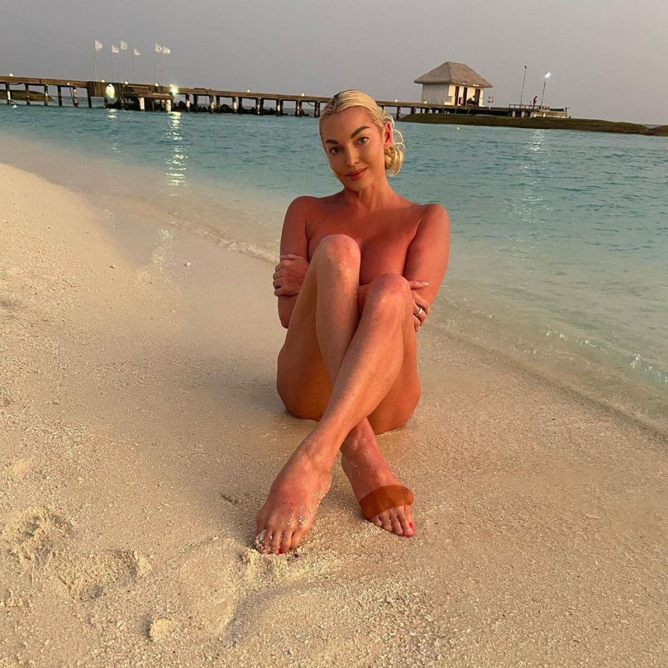 Anastasia Volochkova in the Maldivs