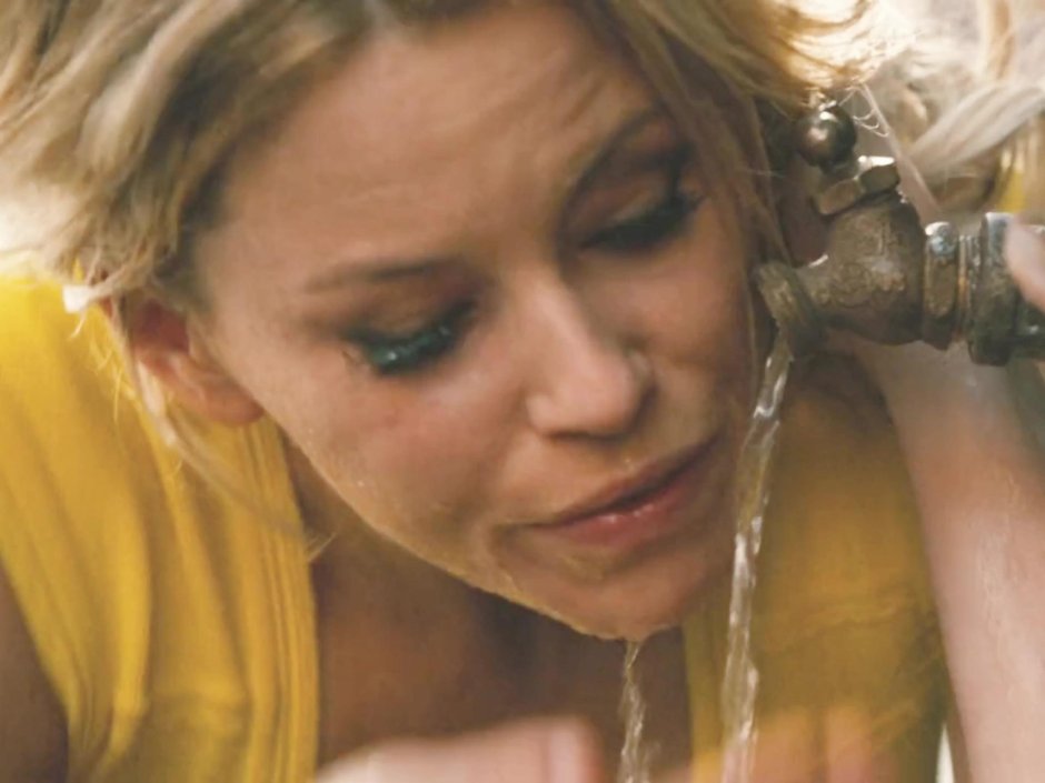 Elizabeth Banks photo naked