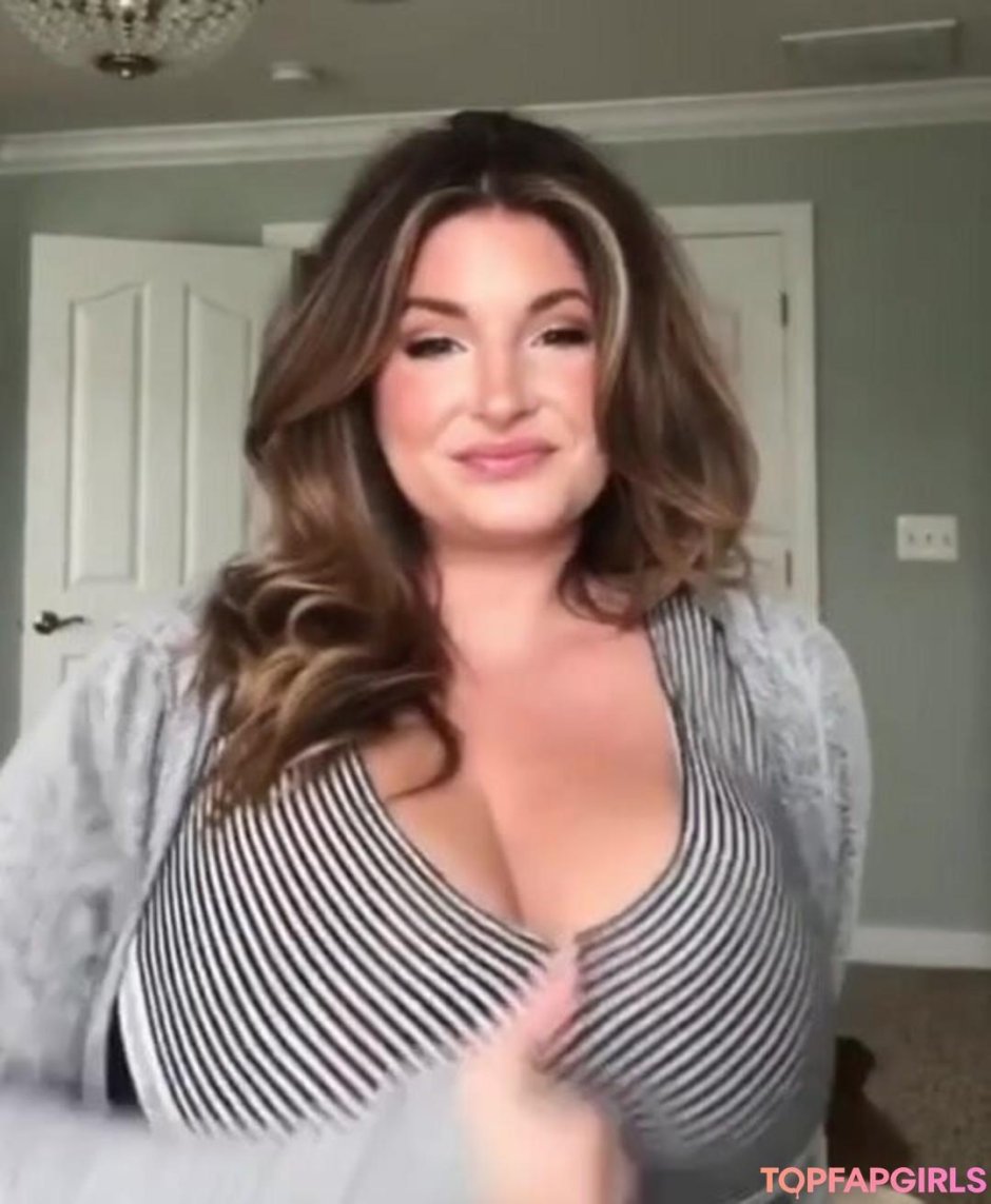 Vivian Blush Ekaterina