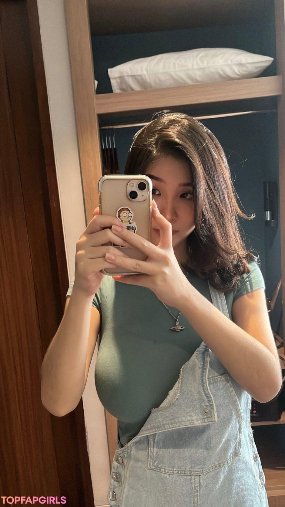 Pastelink Anastasya Khosasih