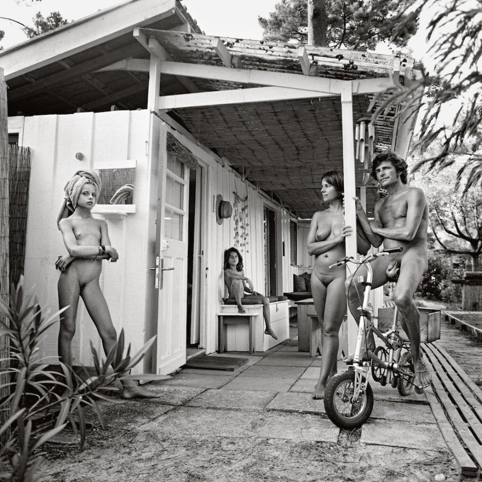 Retro nudist families