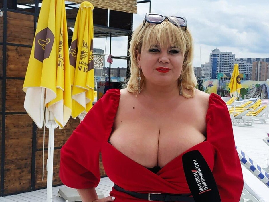 Alena Shaitarova Bust