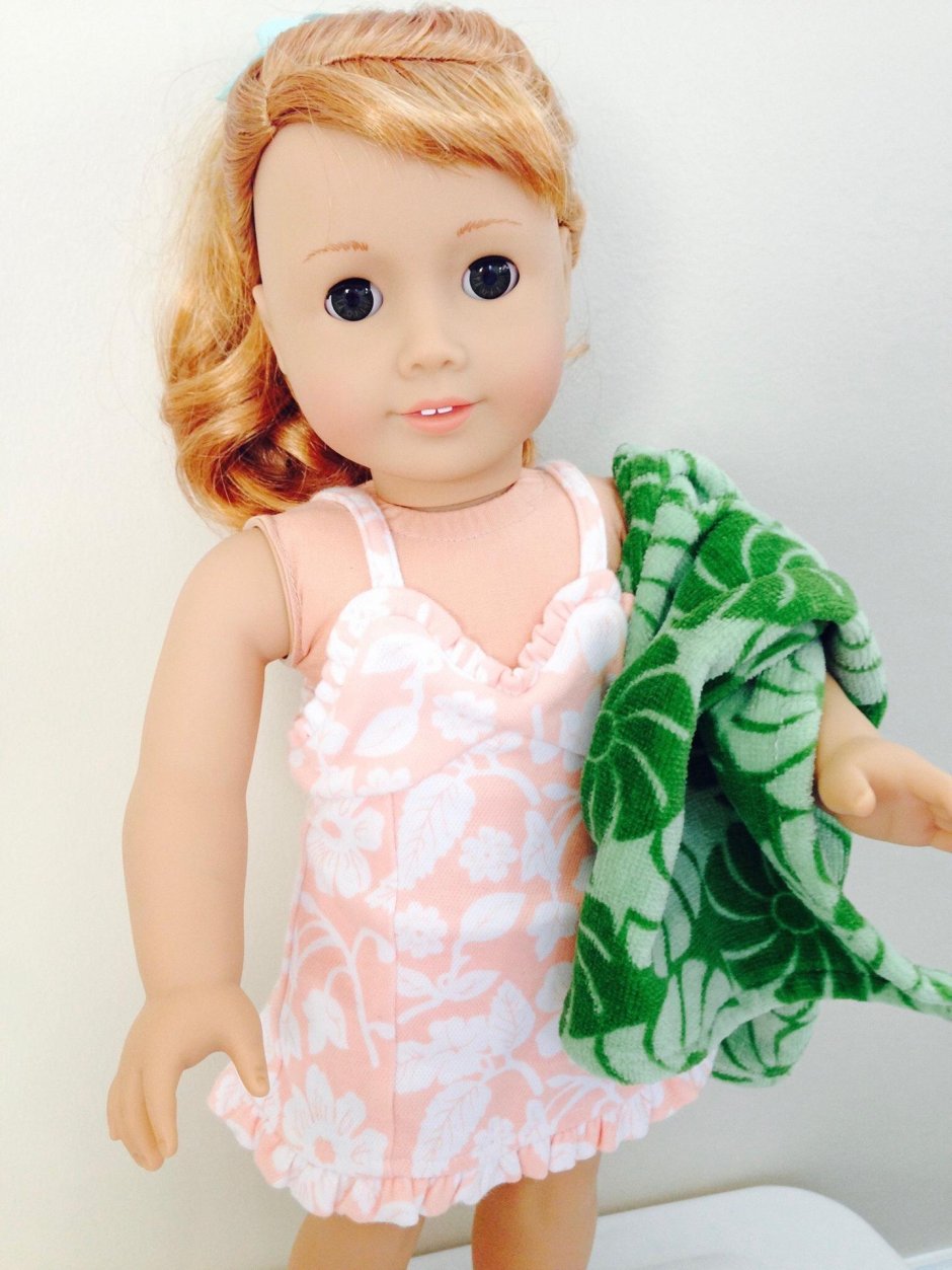 Valencia Serebryakova Kandoll Model