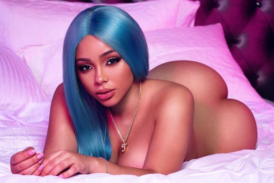 Nicky Minaj 18
